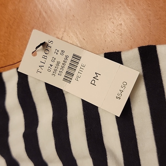 Brand new Talbots Women's short sleeve top, size MP. - Picture 5 of 5